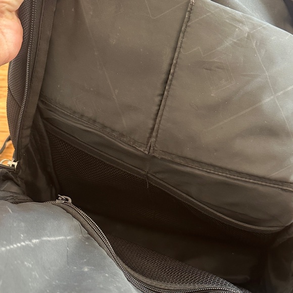 8 level Black Backpack